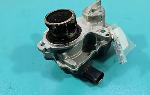Skoda Superb B8 (3V) EGR valve 05L131501M IMPRK1553388