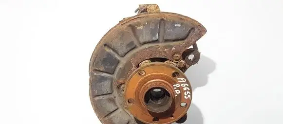 Skoda Octavia Mk2 (1Z) Front wheel hub