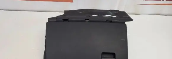 Opel Insignia A Glove box