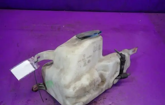 Seat Ibiza II (6k) Windshield washer fluid reservoir/tank