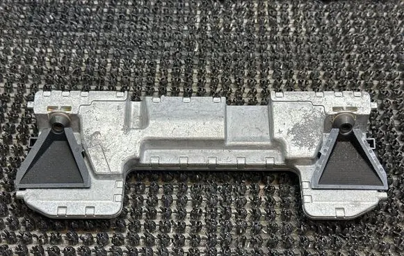 Windshield/windscreen camera