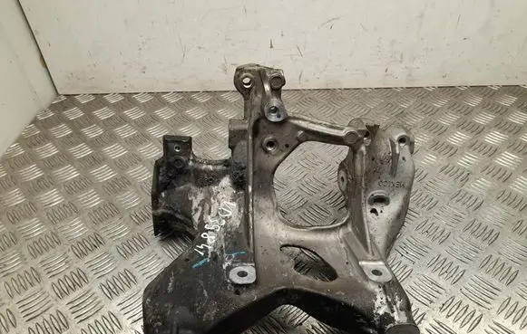 Audi Q5 SQ5 Engine mounting bracket 8MA399295