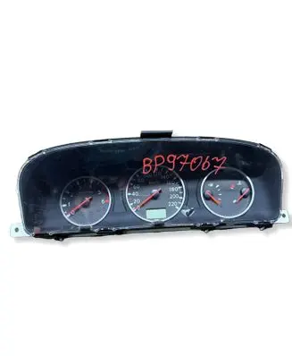 Nissan X-Trail T30 Speedometer (instrument cluster) EQ371FL 6250028