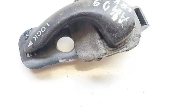 Fiat Doblo Front door interior handle t044