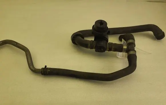 Porsche Cayenne (92A) Engine coolant pipe/hose 7P0121065AC 7P0122049H 1J0819809