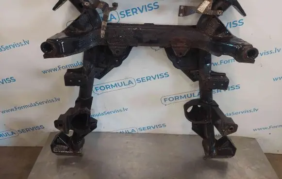BMW X3 E83 Front subframe 036017 DE3241 BZR37T