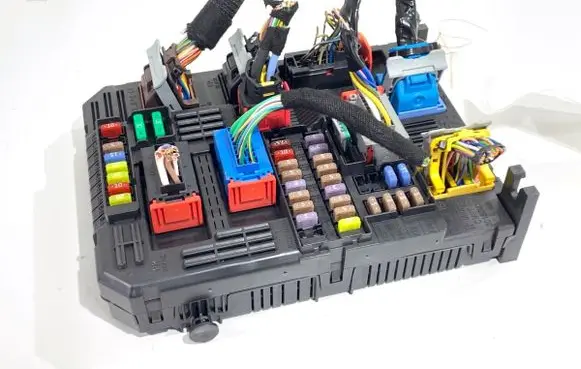 Peugeot 508 II Other control units/modules 9830813080