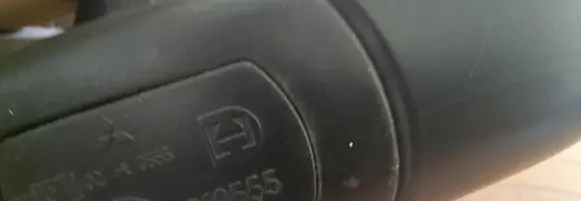 Manual wing mirror