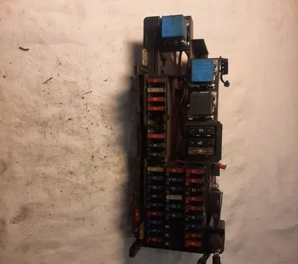 Mercedes-Benz A W168 Fuse box set A1685462143