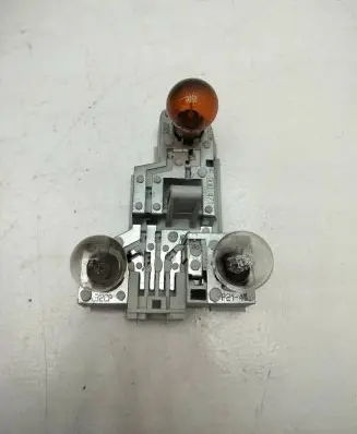 BMW 3 E46 Tail light bulb cover holder 6900471