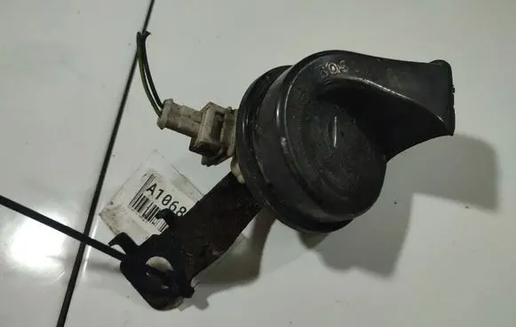 Citroen C4 I Horn signal 703881157