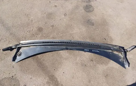 Peugeot 3008 I Wiper trim 9671408577