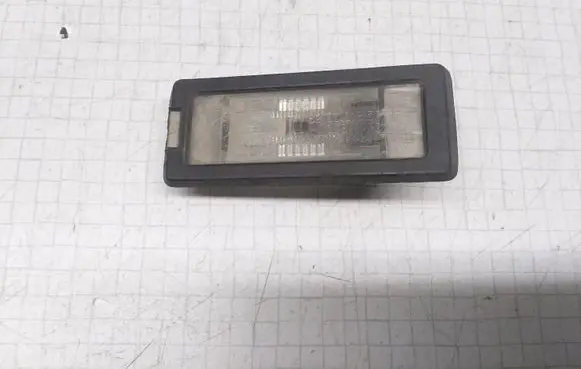 Renault Scenic II - Grand scenic II Number plate light 8200013577F
