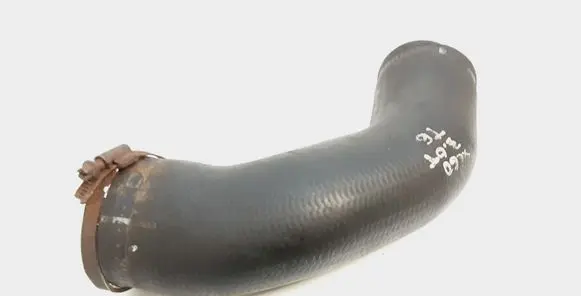 Volvo XC60 Intercooler hose/pipe 30740940