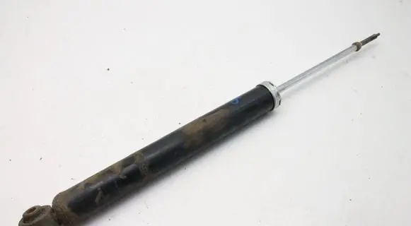 Nissan Leaf I (ZE0) Rear shock absorber/damper