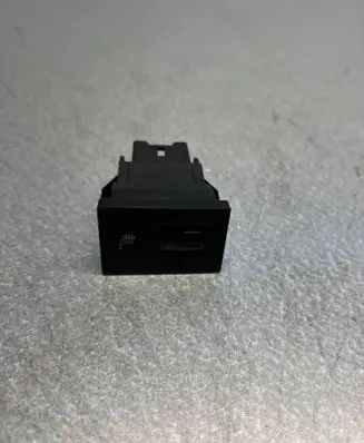 Volkswagen Touareg I Seat heating switch ---