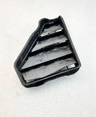 Porsche 911 992 Quarter panel pressure vent 992819432