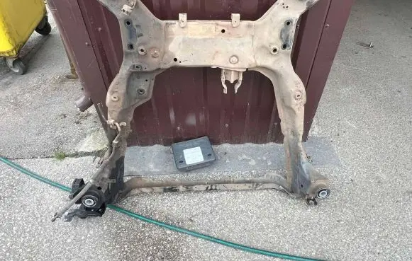 Volvo XC60 Front subframe 1964620