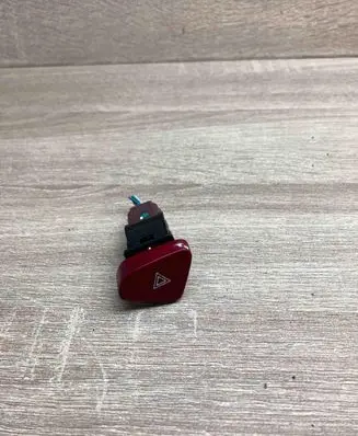 Peugeot 607 Hazard light switch 96296484KR 1334 231279