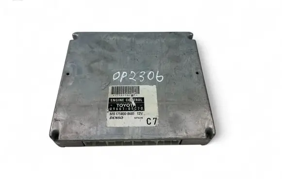 Toyota Avensis T250 Other control units/modules 8966105C70
