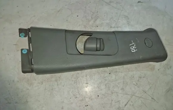 Hyundai Santa Fe Other interior part 858422B000