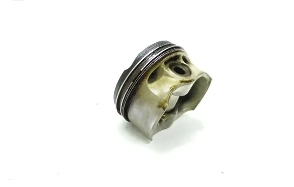 BMW 7 F01 F02 F03 F04 Piston 