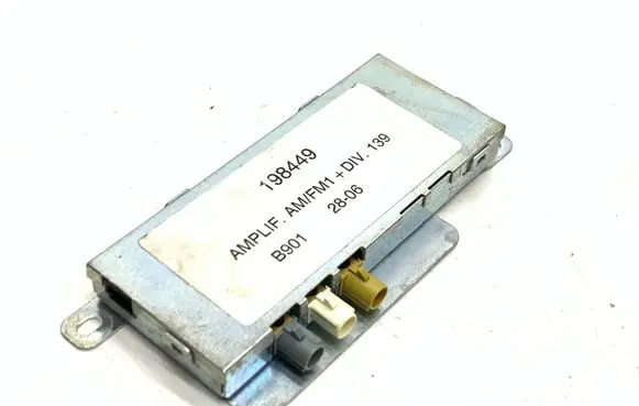 Maserati Quattroporte Aerial antenna amplifier 198451 198449