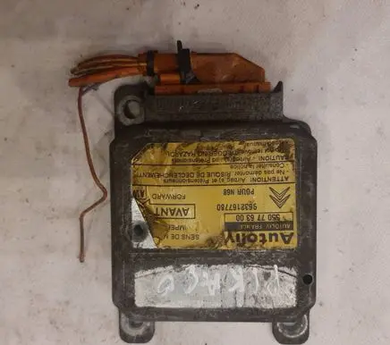 Citroen Xsara Picasso Airbag control unit/module 9632167780 550776300