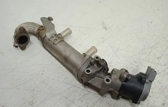 Peugeot 607 EGR valve cooler 4U3Q9Y493 4U3Q9Y493AK