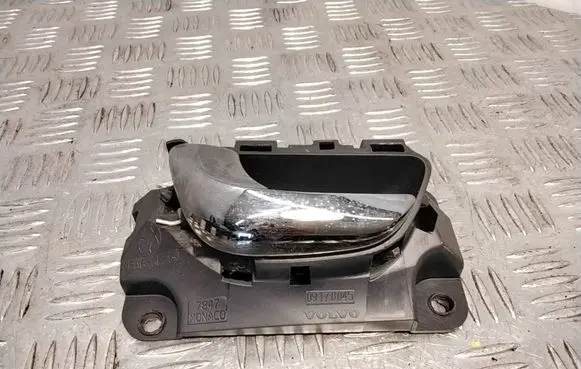 Volvo S80 Front door interior handle 09170045 7837