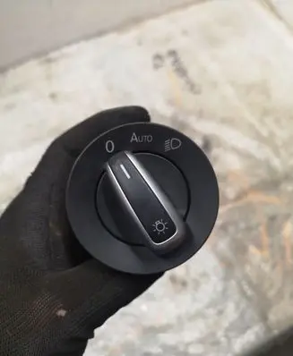 Volkswagen PASSAT B7 USA Light switch 3C8941431