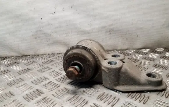 Volkswagen PASSAT B5 Rear axle beam mounts housing 8E0501522H