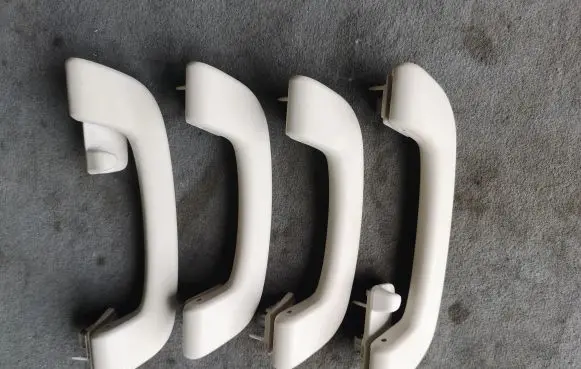 BMW 5 G30 G31 G38 A set of handles for the ceiling 7475738