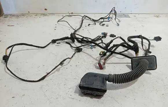Mercedes-Benz GLE (W166 - C292) Rear door wiring loom A0009824509 2112120A