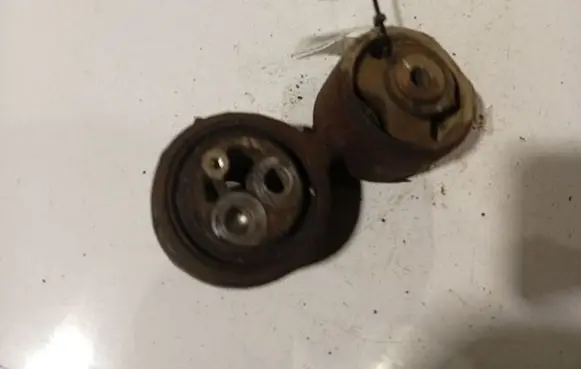 Honda Accord Engine mount bracket 