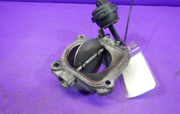 Renault Laguna II Throttle body valve 