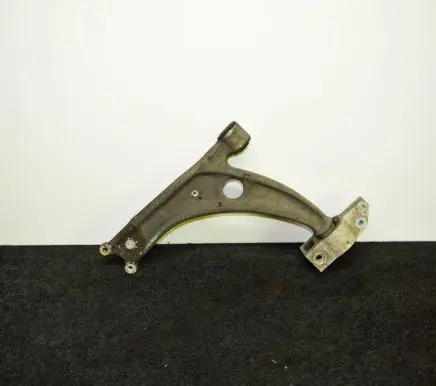 Volkswagen PASSAT CC Front lower control arm/wishbone 3C0407153B