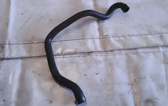 Volvo S80 Engine coolant pipe/hose