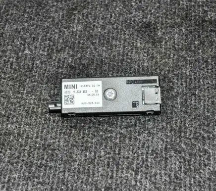 Mini Cooper Countryman R60 Aerial antenna amplifier 9338153