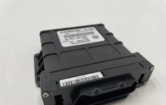 Audi Q7 4L Gearbox control unit/module 09D927750FS H64S1000 MTJA015810