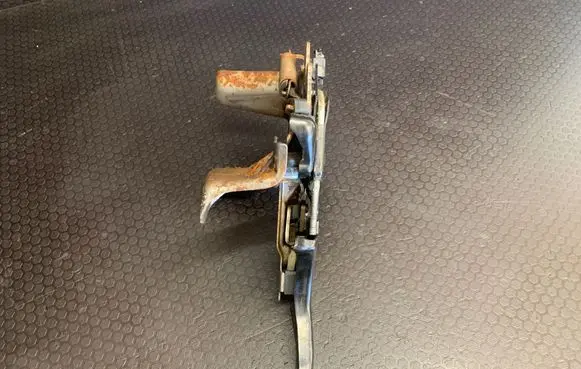 Lexus IS 220D-250-350 Handbrake/parking brake lever assembly 04877802AD