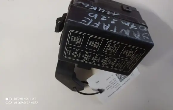 Hyundai Santa Fe Fuse module C914252B82401 7A3038