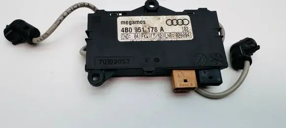 Audi A6 S6 C5 4B Alarm control unit/module 4B0951178A