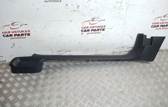 Opel Astra J Front sill trim cover 13259200