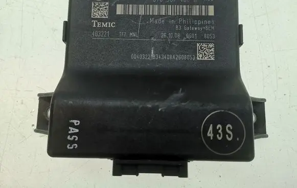 Audi A5 8T 8F Gateway control module 8T0907468M 8T0907468H