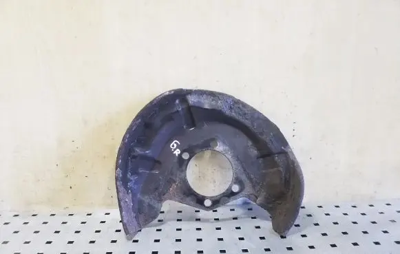 Nissan X-Trail T32 Rear brake disc plate dust cover 