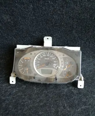 Nissan Almera Tino Speedometer (instrument cluster) BU010