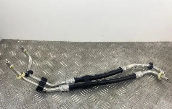 Jeep Grand Cherokee WL Gearbox oil cooler pipe/hose 68379506AA