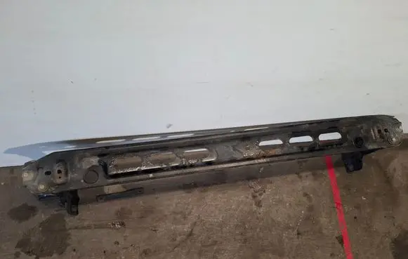 Volvo V60 Bottom radiator support slam panel 31368100