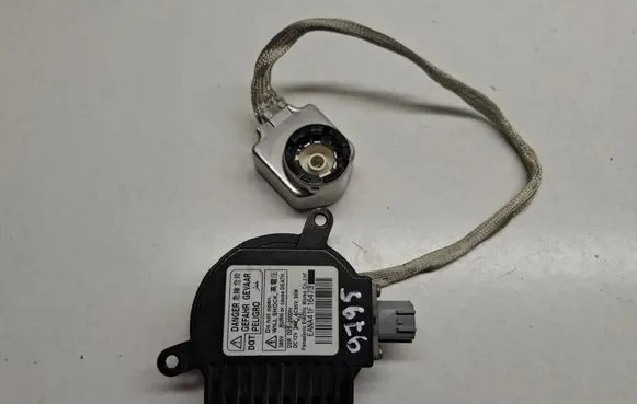 Infiniti QX30 Headlight ballast module Xenon EANA41F